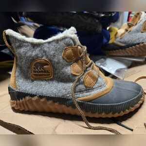 Sorel Kids Gray and Brown Waterproof Boots